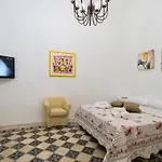 Nyaraló Cas'etta *